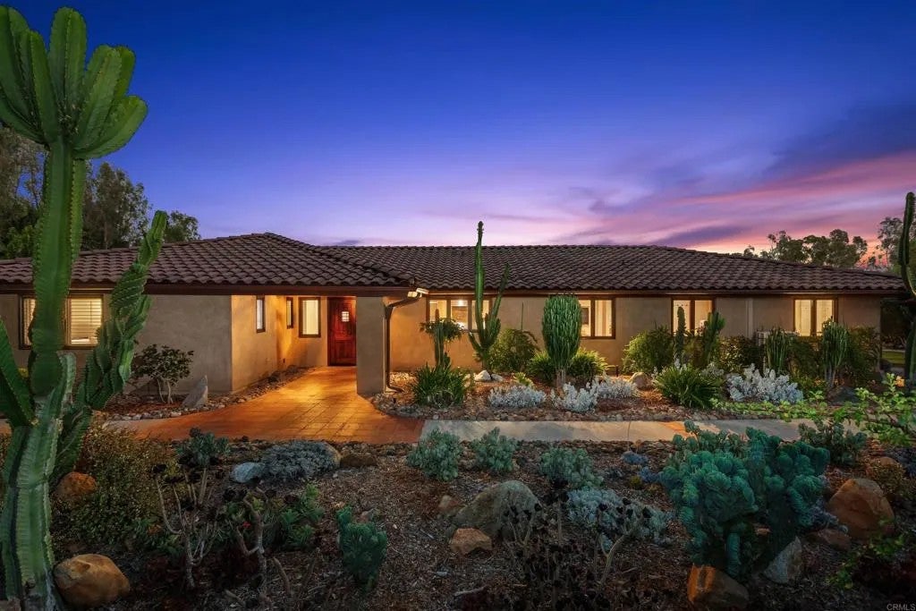Photo of 17543 Rancho del Rio, Rancho Santa Fe, CA 92067 (MLS # NDP2609435)