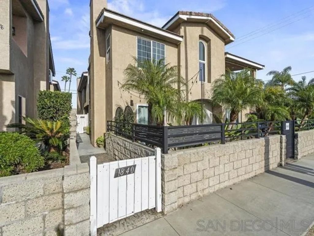 Photo of 1840 S Tremont St, Oceanside, CA 92054 (MLS # 260010561)