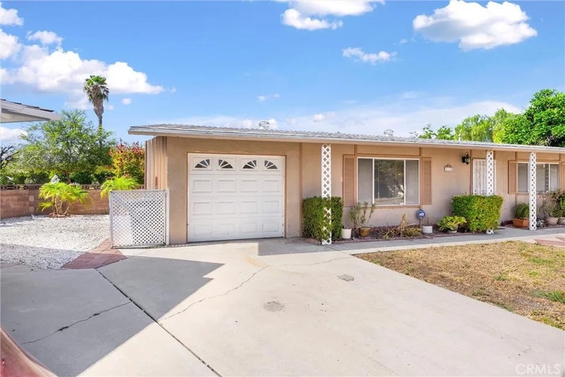 830 Costo Lane
