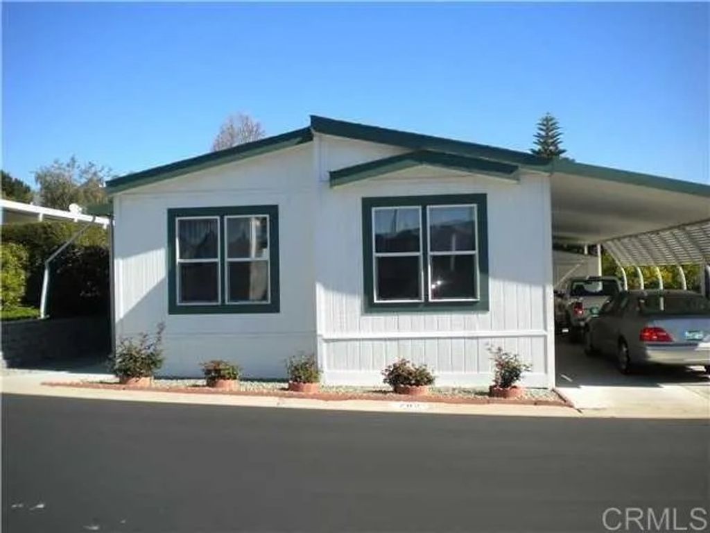 Photo of 525 W El Norte Parkway #202, Escondido, CA 92026 (MLS # NDP2602717)