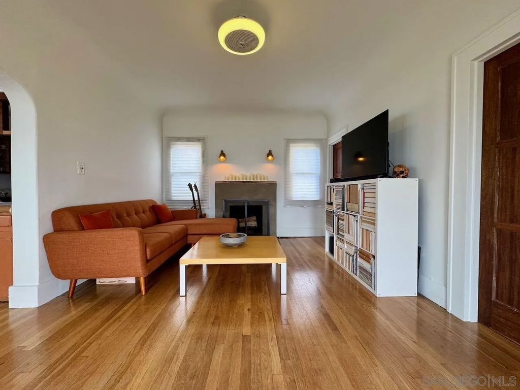 Photo of 3041 Valle Ave, San Diego, CA 92113 (MLS # 260009621)