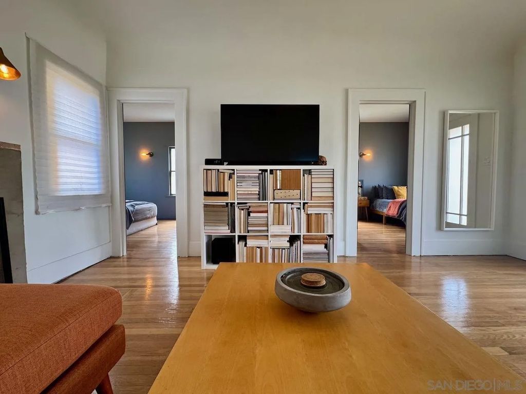 Photo of 3041 Valle Ave, San Diego, CA 92113 (MLS # 260009621)