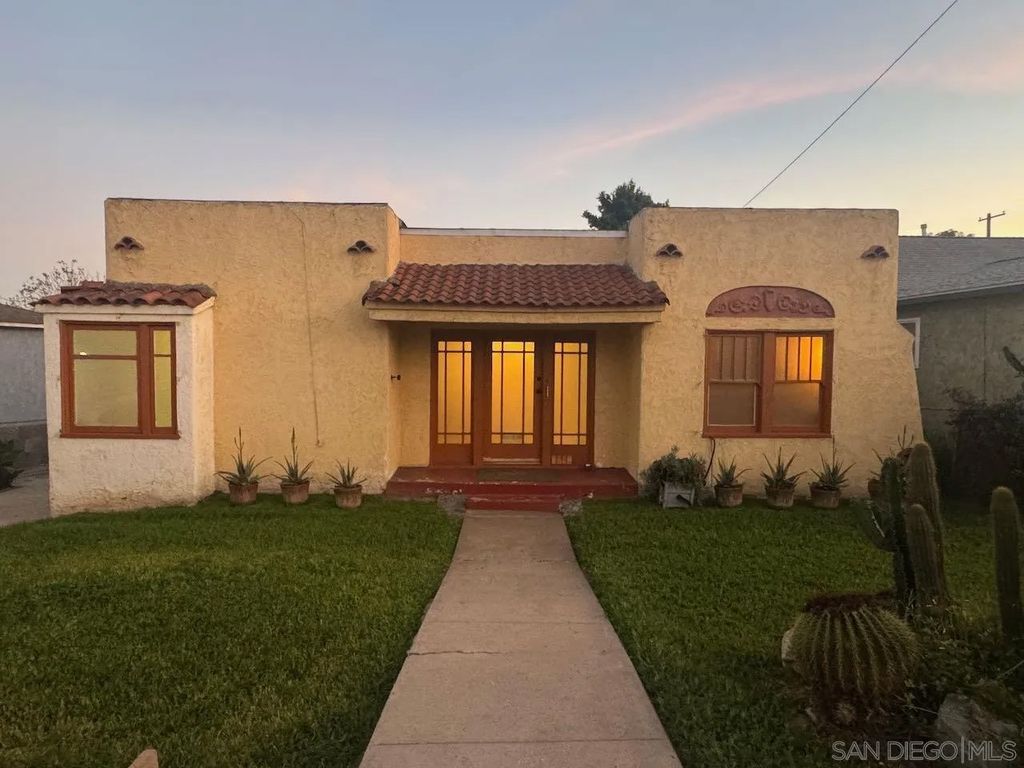 Photo of 3041 Valle Ave, San Diego, CA 92113 (MLS # 260009621)