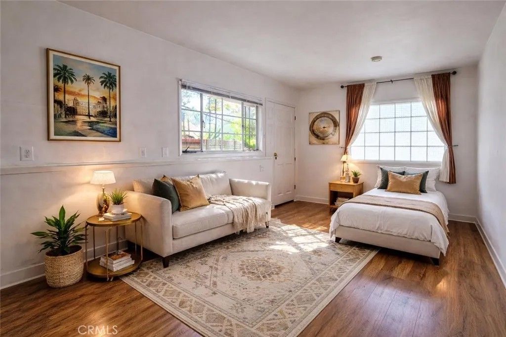 Photo of 1210 Tyler Street #1/2, Glendale, CA 91205 (MLS # CV26059723)