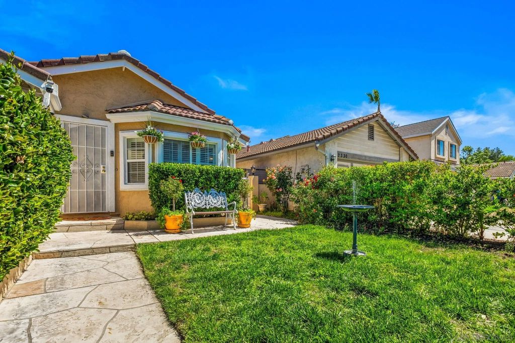 Photo of 2332 Lake Forest St, Escondido, CA 92026 (MLS # 260008563)