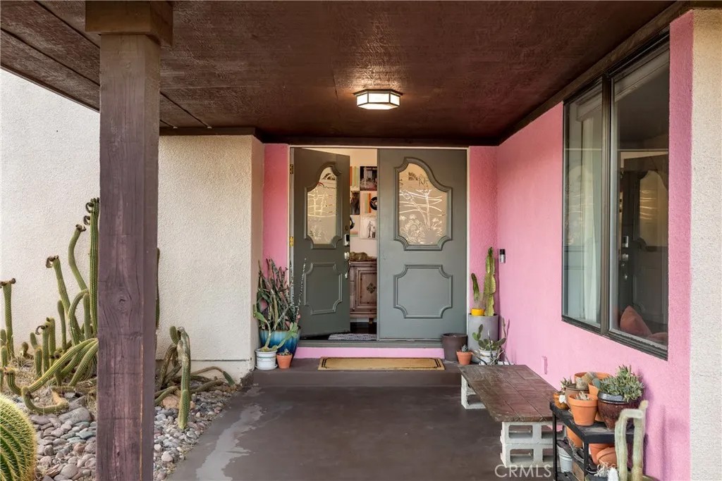 7333 Camino Del Cielo