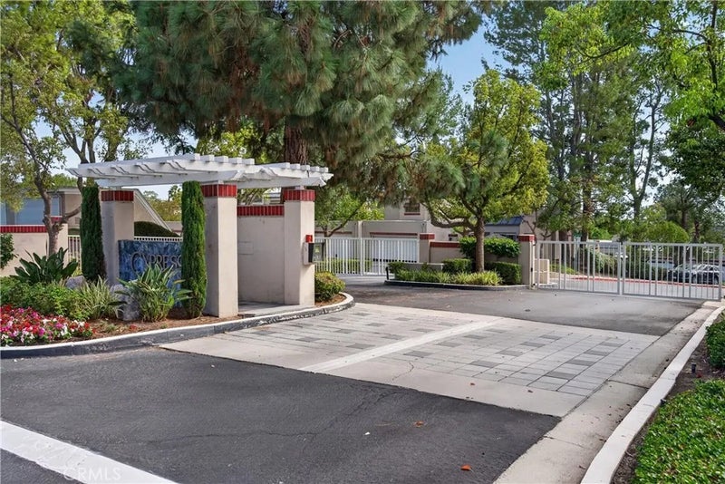 27810 Gleneagles 73