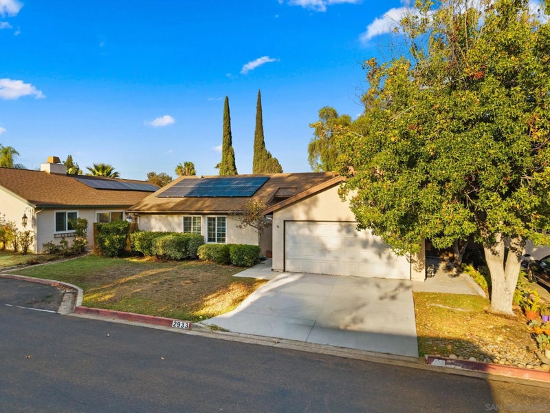 2933 Picasso Dr.