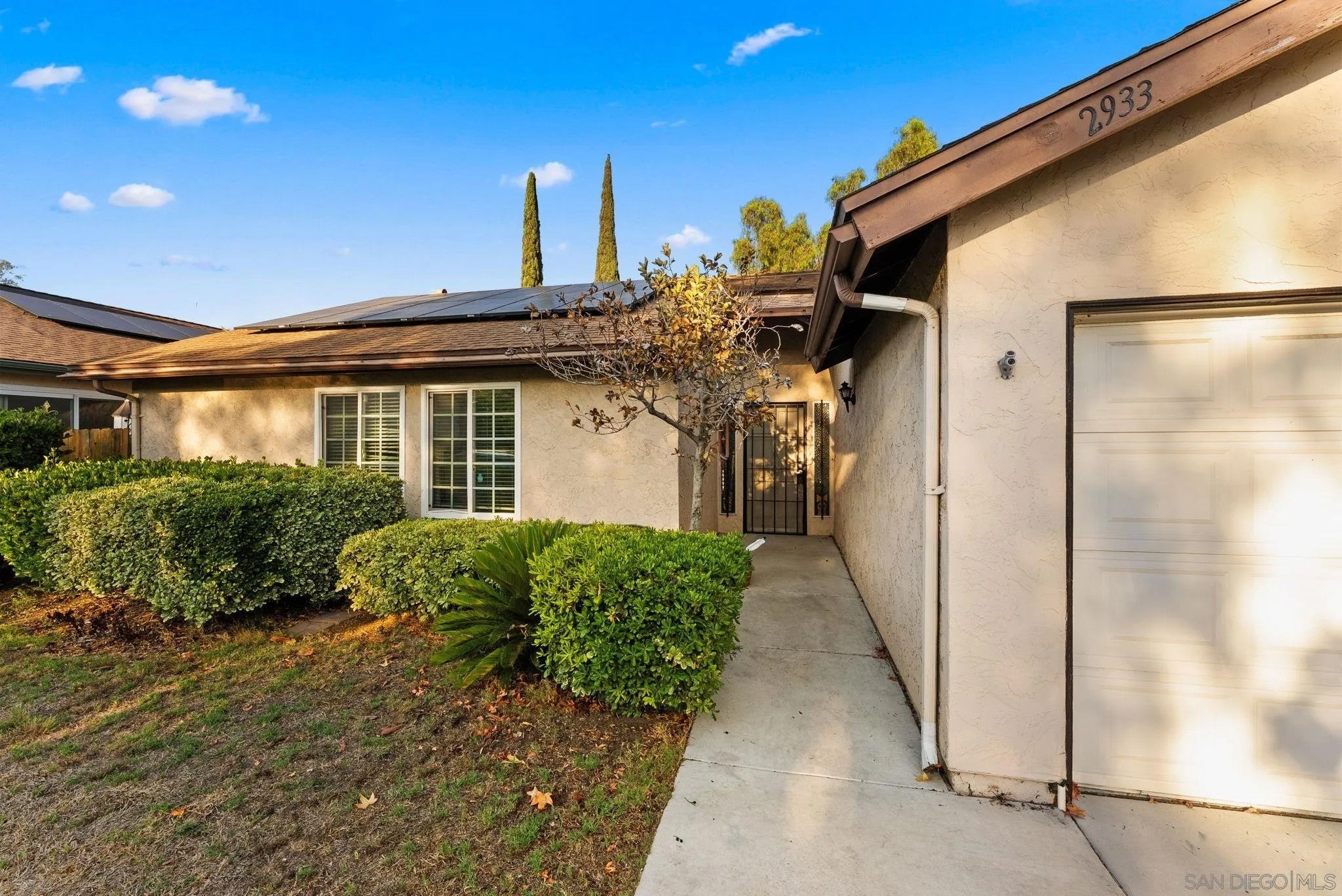 2933 Picasso Dr.