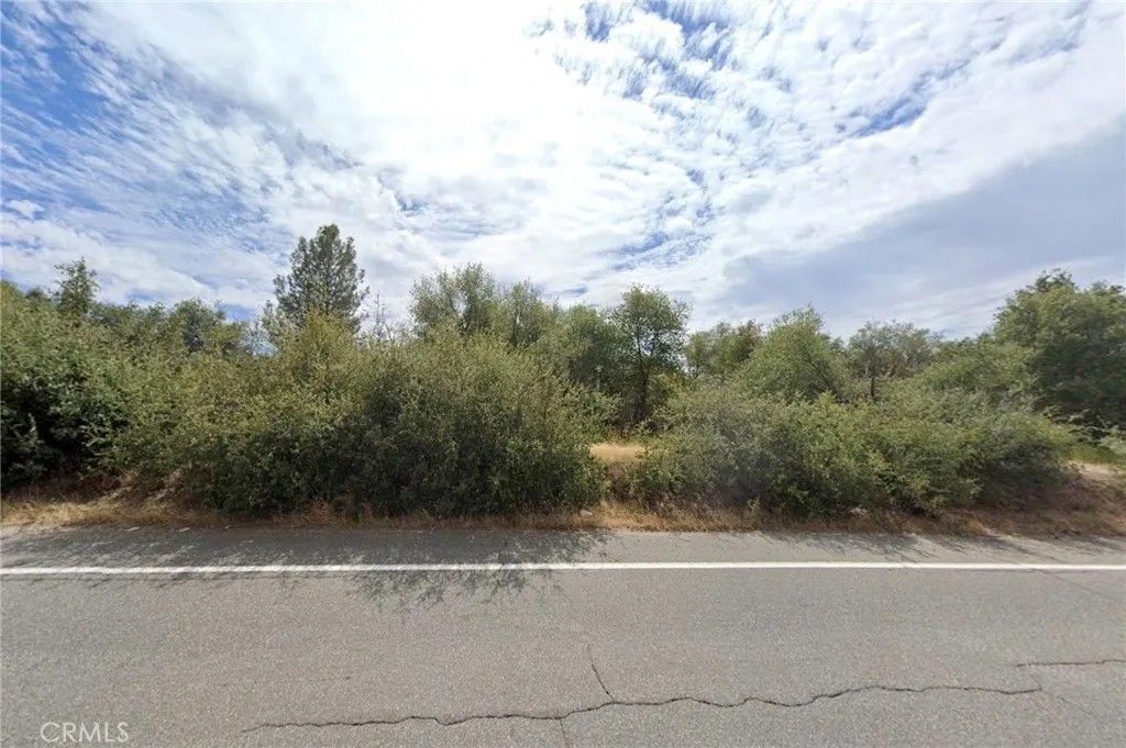 Photo of 55200 Rd 200, North Fork, CA 93643 (MLS # AR26049786)