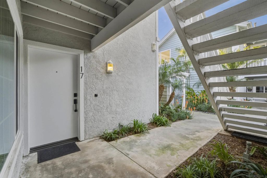 Photo of 400 N Myers St #17, Oceanside, CA 92054 (MLS # 260001790)