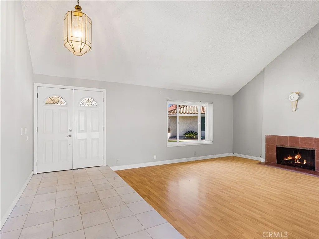 19721 Katrine Cir