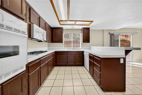 Tiny photo for 234 Tahquitz Pl, Palmdale, CA 93550 (MLS # OC25234011)