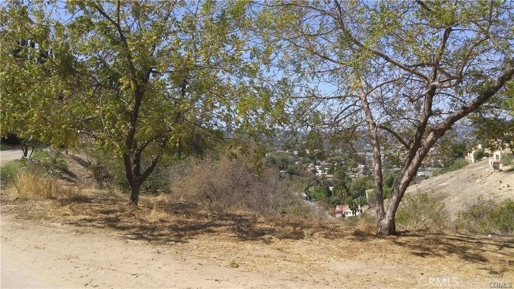 3607 E Richardson