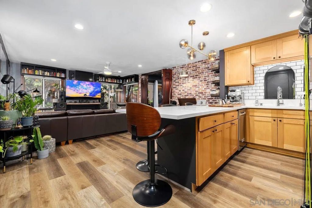 Photo of 1775 Diamond St #105, San Diego, CA 92109 (MLS # 260009860)