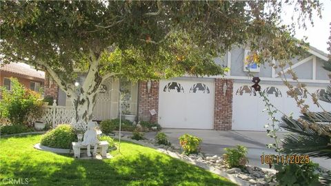 Tiny photo for 13700 White Sail Dr, Victorville, CA 92395 (MLS # HD25245494)