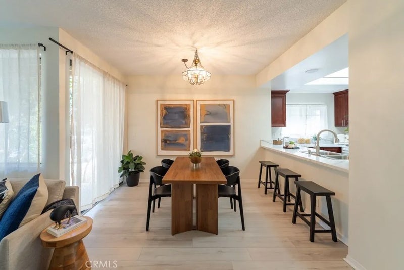16211 Downey 92