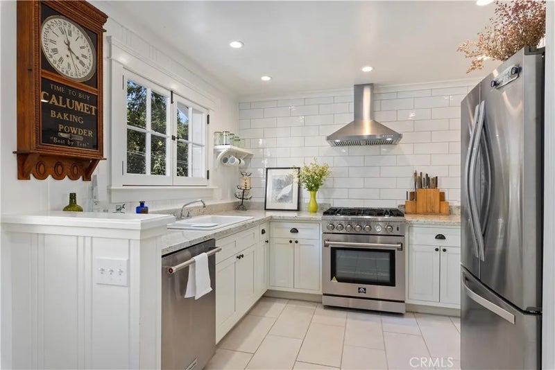 11611 Garden Court