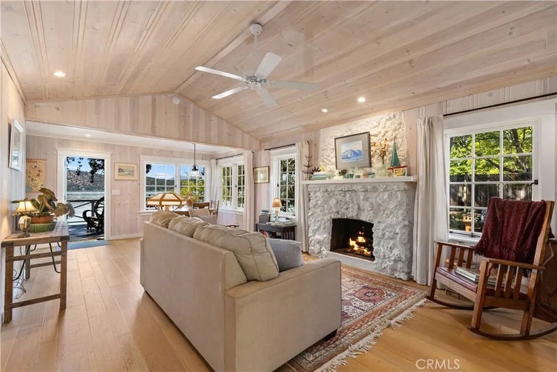 11611 Garden Court