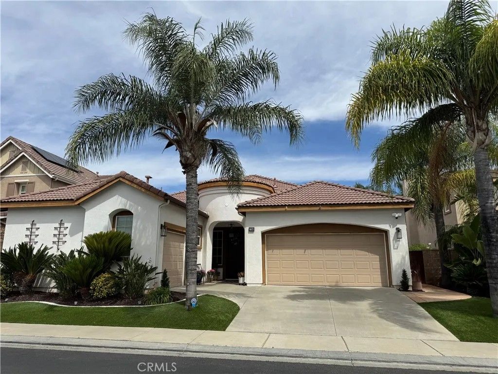 Photo of 27383 Pumpkin St, Murrieta, CA 92562 (MLS # SW26087983)