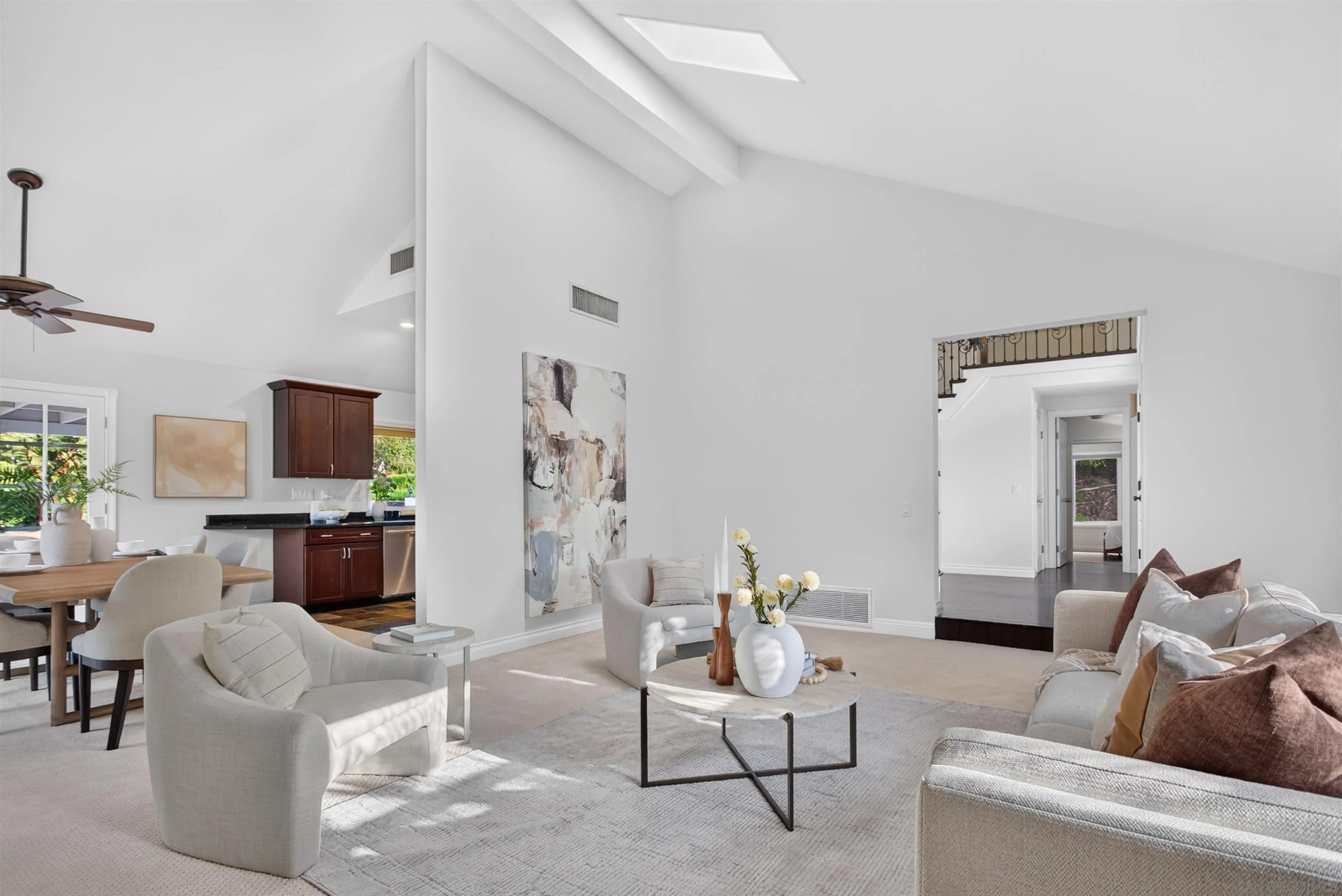 3326 Avenida Sierra