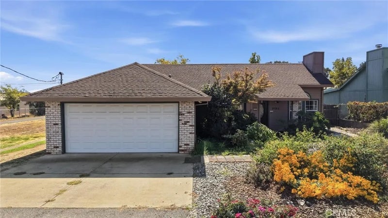 3182 Claremont Drive