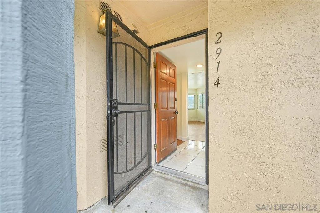 Photo of 2914 Elm Tree Ct, Spring Valley, CA 91978 (MLS # 250037603)