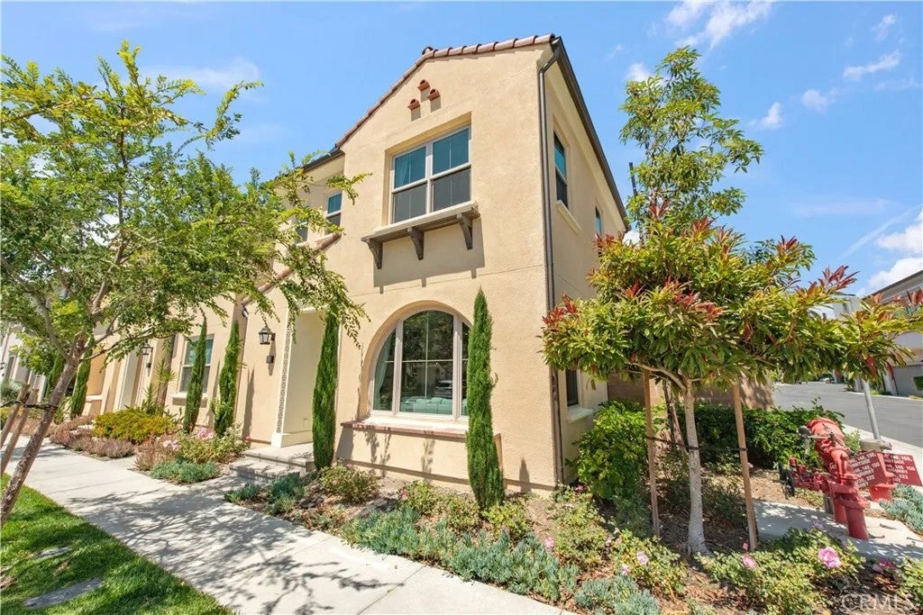 152 Sunnyside