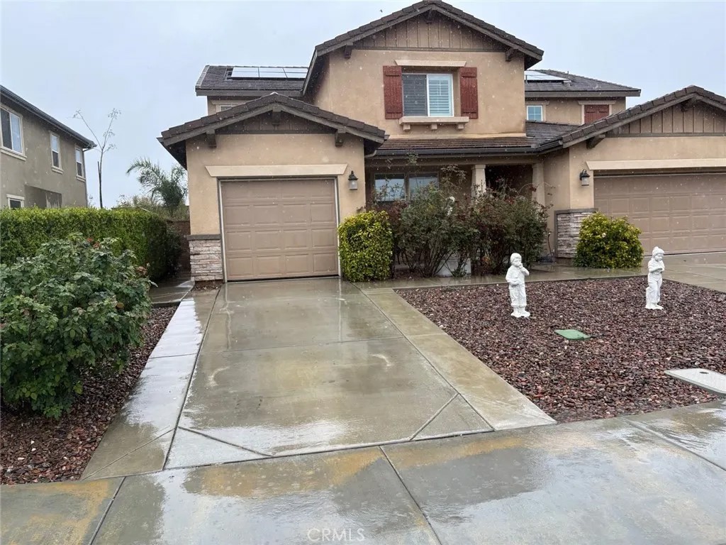 6111 Peregrine Drive