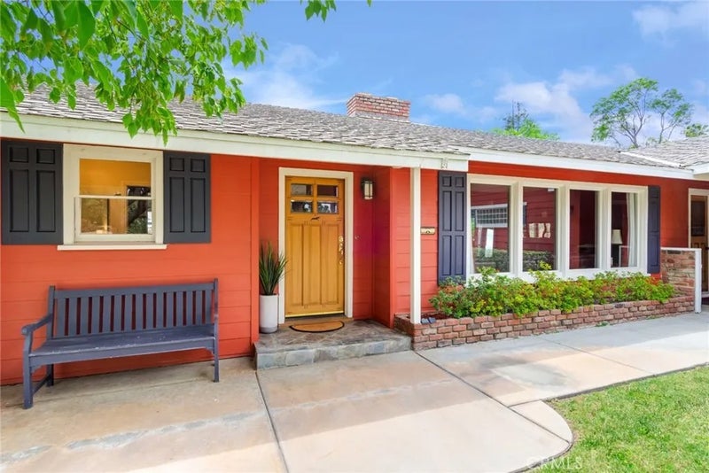 2886 Mcallister