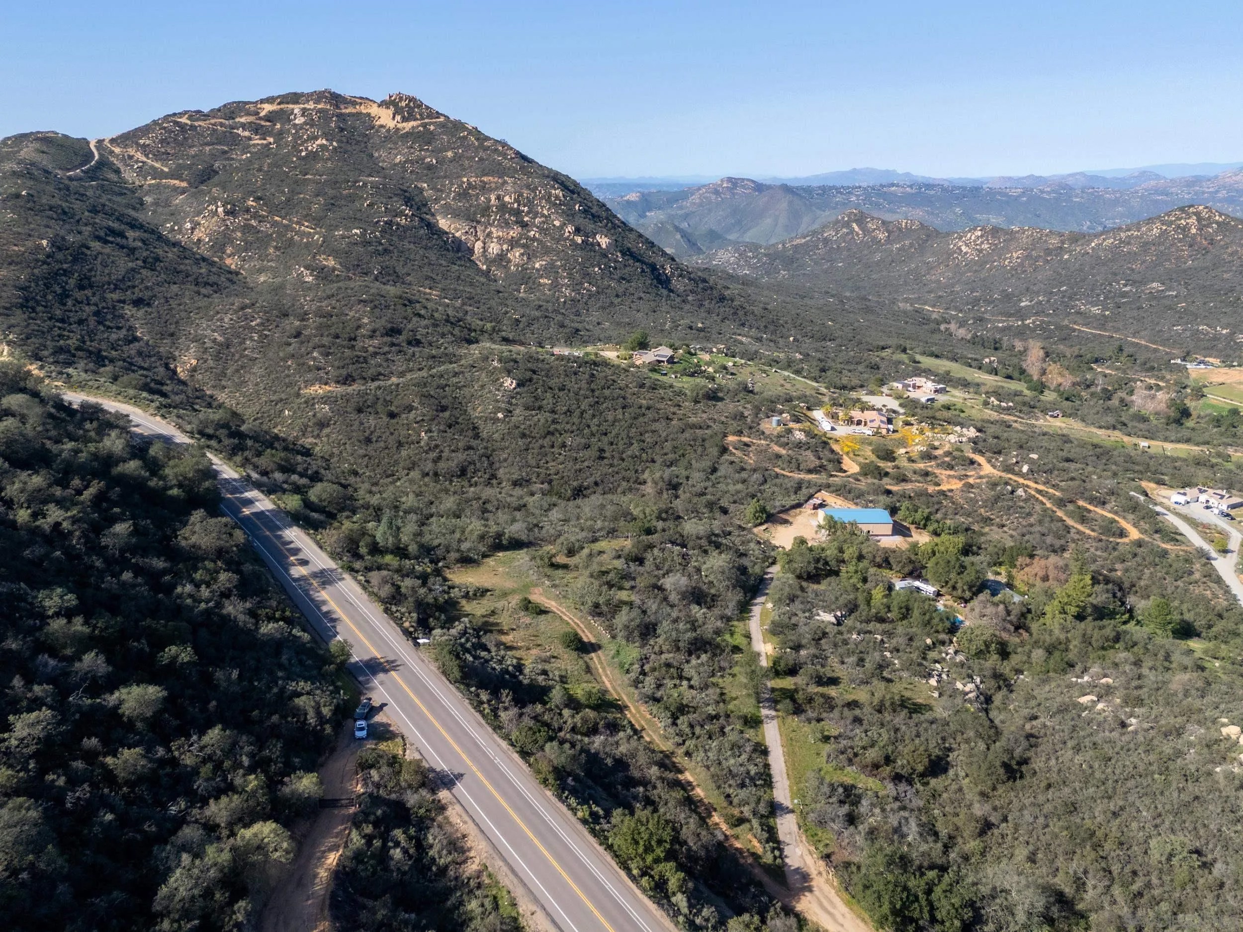 0000 Skyline Truck Trail 0