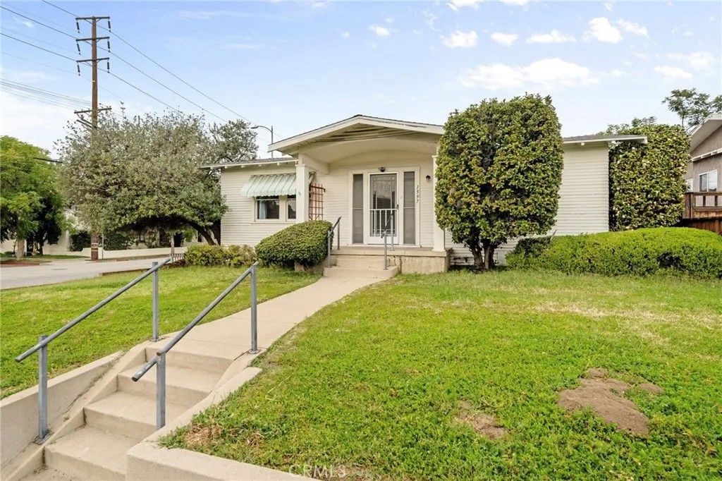 Photo of 1597 Fair Park Avenue, Los Angeles, CA 90041 (MLS # CV26024599)