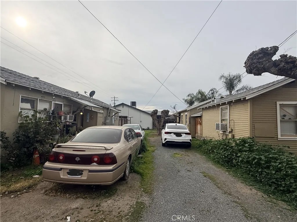 447 W Maple