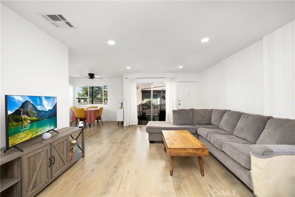 Photo of 10757 Hortense #307, North Hollywood, CA 91602 (MLS # GD26097986)