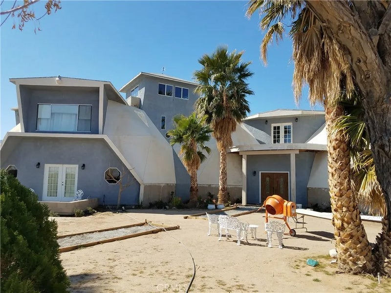 45985 Cottonwood Road