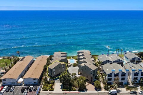 Photo of 940 Sealane Drive #7, Encinitas, CA 92024 (MLS # NDP2606069)