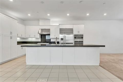 Tiny photo for 179 Terrapin, Irvine, CA 92618 (MLS # OC25245740)