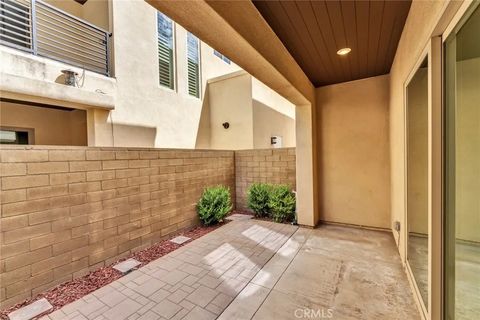 Tiny photo for 179 Terrapin, Irvine, CA 92618 (MLS # OC25245740)