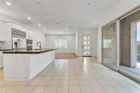 Tiny photo for 179 Terrapin, Irvine, CA 92618 (MLS # OC25245740)