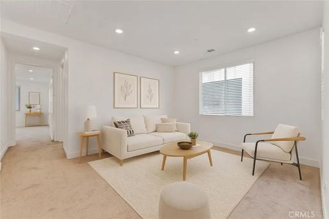 Tiny photo for 179 Terrapin, Irvine, CA 92618 (MLS # OC25245740)