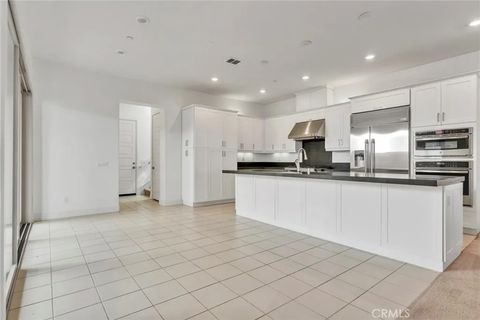 Tiny photo for 179 Terrapin, Irvine, CA 92618 (MLS # OC25245740)