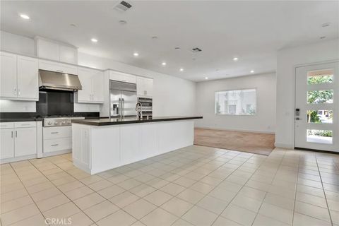 Tiny photo for 179 Terrapin, Irvine, CA 92618 (MLS # OC25245740)