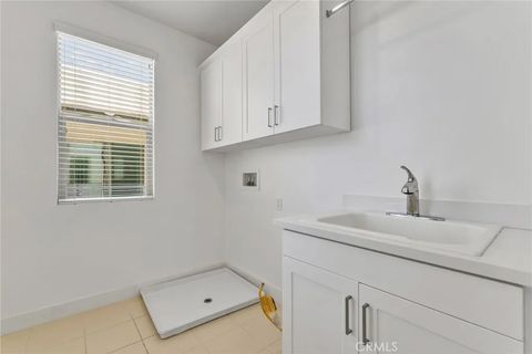 Tiny photo for 179 Terrapin, Irvine, CA 92618 (MLS # OC25245740)