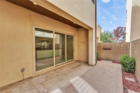 Tiny photo for 179 Terrapin, Irvine, CA 92618 (MLS # OC25245740)