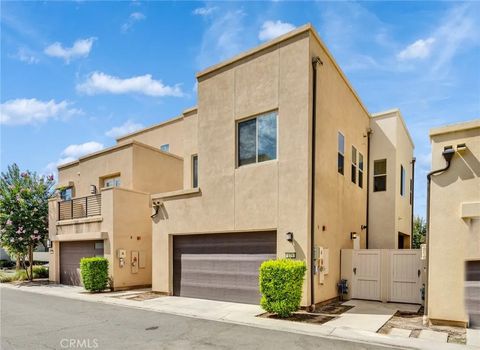 Tiny photo for 179 Terrapin, Irvine, CA 92618 (MLS # OC25245740)