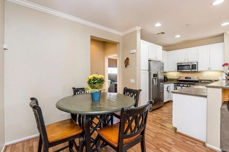 2710 Apricot Court