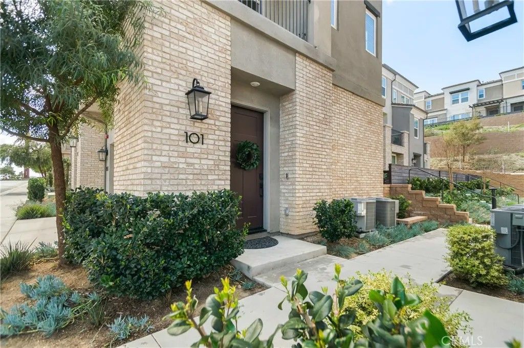 Photo of 1228 Sunrise View #101, San Marcos, CA 92078 (MLS # PW26053794)