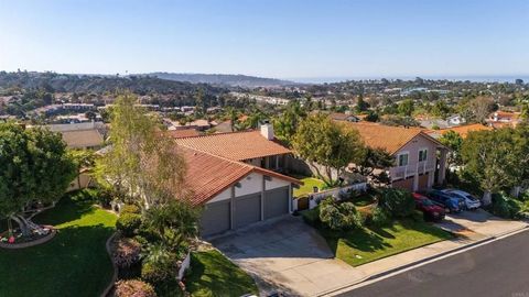 Photo of 418 Santa Dominga, Solana Beach, CA 92075 (MLS # NDP2602402)