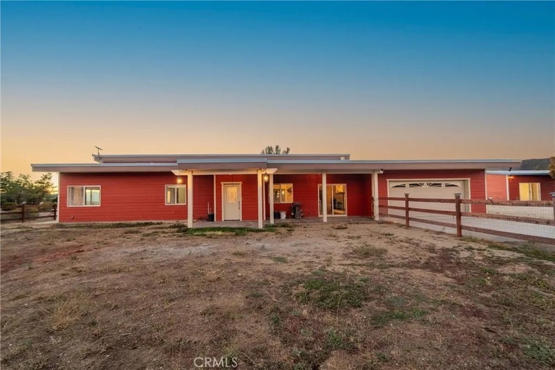 37626 Cruces