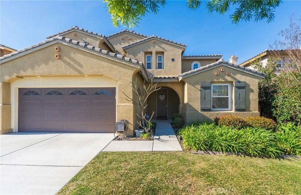 Photo of 17073 Spring Canyon, Riverside, CA 92503 (MLS # OC26043753)